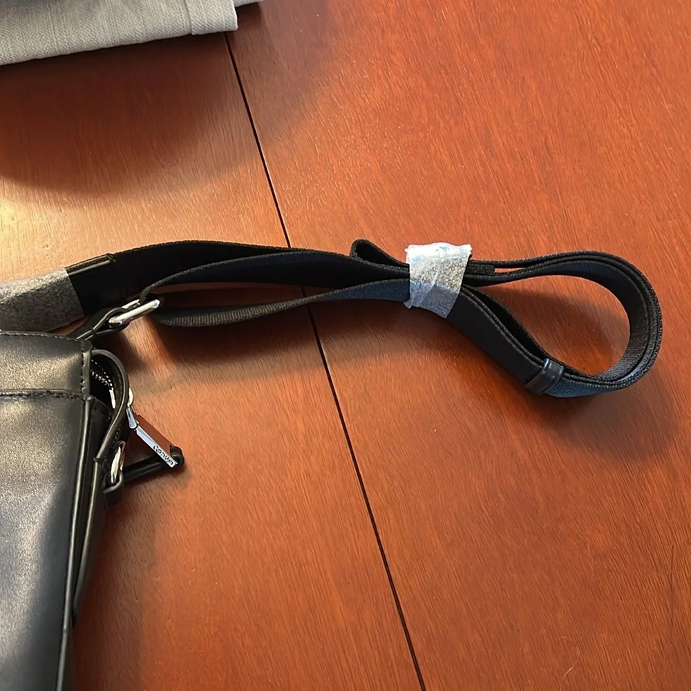 Calvin Klein Genuine Leather Laptop Bag NWT Fits 13